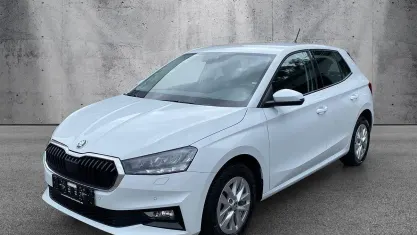 Gebraucht Skoda Fabia 116 PS (85 kW) 2024 Moonweiss metallic Kleinwagen