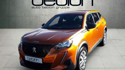 Gebraucht Peugeot 2008 Active 101 PS (74 kW) 2023 Metfa orange fusion SUV