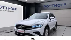 Weiss Gebraucht 2023 VW Tiguan Elegance SUV | 28.221 € (Superpreis)