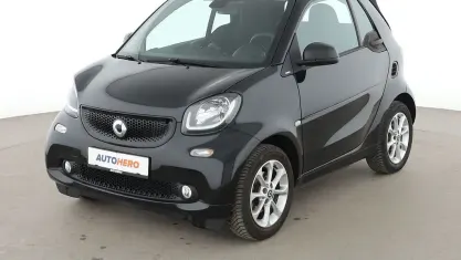 Gebraucht Smart ForTwo Cabrio Basis 90 PS (66 kW) 2018 Schwarz Cabrio