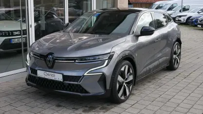 Gebraucht Renault Megane E-Tech 160 kW (218 PS) 2023 Dolomitgrau, dach in black pe Limousine