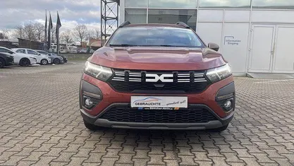 Gebraucht 2024 Dacia Jogger Extreme Van / Kleinbus | 22.990 € (Guter Preis)