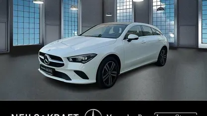 Weiß Gebraucht 2022 Mercedes CLA250e Shooting Brake Kombi | 25.290 € (Superpreis)