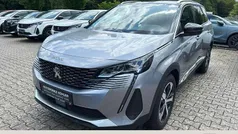 Lack grau artense/metallic kla Gebraucht 2023 Peugeot 5008 Allure Van / Kleinbus | 27.480 € (Guter Preis)