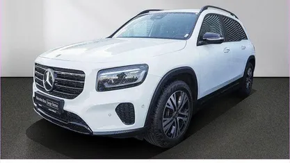 Weiß Gebraucht 2025 Mercedes GLB200 Progressive SUV | 38.940 € (Guter Preis)