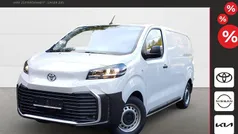 Weiss Gebraucht 2024 Toyota Proace Van | 28.950 € (Fairer Preis)