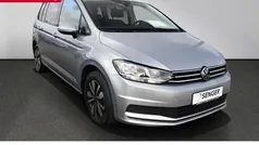Silber Gebraucht 2024 VW Touran Move Van / Kleinbus | 34.880 € (Fairer Preis)