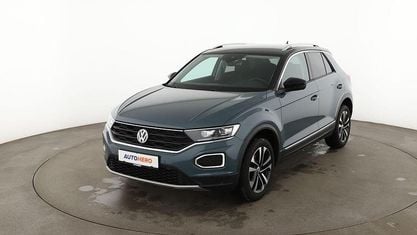 Gebraucht VW T-Roc IQ Drive 150 PS (110 kW) 2019 Blau SUV