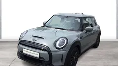 Grau Gebraucht 2022 Mini Cooper SE Classic Kleinwagen | 18.790 € (Fairer Preis)