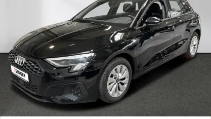 Gebraucht Audi A3 Sportback e-tron Business 204 PS (150 kW) 2023 Brillantschwarz Kleinwagen