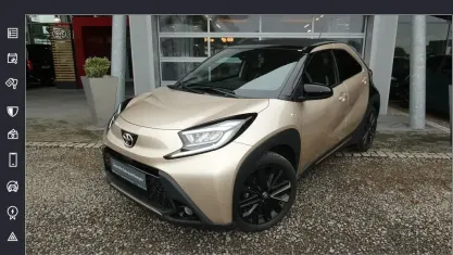 Gebraucht Toyota Aygo X Style 72 PS (52 kW) 2023 Beige SUV