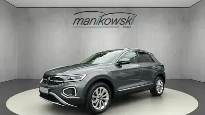 Gebraucht VW T-Roc Business 150 PS (110 kW) 2023 Grau SUV