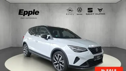 Gebraucht Seat Arona FR 150 PS (110 kW) 2023 Weiß SUV