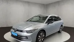 Silber Gebraucht 2024 VW Golf VIII Goal Kombi | 32.700 € (Superpreis)