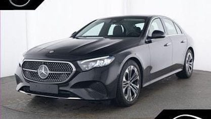 Używany Mercedes E220 Advanced 197 KM (144 kW) 2025 Czarny Sedan/Limuzyna