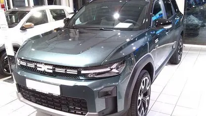 Nuova Dacia Bigster Journey 109 CV (80 kW) 2026 Verde SUV