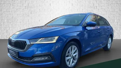 Begagnad Skoda Octavia Style 150 HK (110 kW) 2022 Blå Kombi