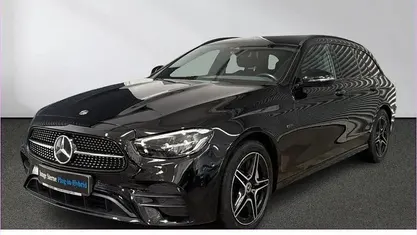 Gebraucht Mercedes E300 AMG 194 PS (142 kW) 2020 Schwarz Limousine