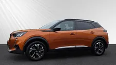 Orange Gebraucht 2021 Peugeot e-2008 GT SUV | 16.990 € (Fairer Preis)