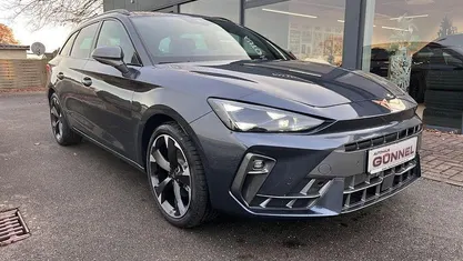 Grau Neu 2025 Cupra Leon Limousine | 32.990 € (Fairer Preis)