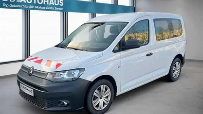 Weiß Gebraucht 2022 VW Caddy Van / Kleinbus | 16.750 € (Guter Preis)