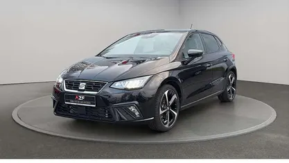 Schwarz Gebraucht 2025 Seat Ibiza FR Limousine | 20.480 € (Fairer Preis)