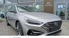 Shimmering silver Neu 2025 Hyundai i30 Advantage Limousine | 21.980 € (Fairer Preis)