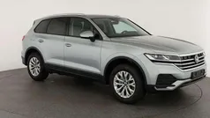 Oyster silver metallic Neu 2025 VW Touareg SUV | 58.595 € (Superpreis)