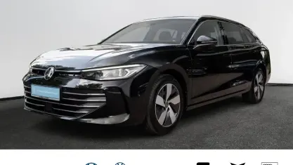 Gebraucht VW Passat Business 150 PS (110 kW) 2025 Schwarz Kombi
