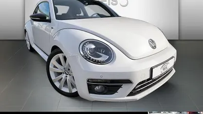 Weiss Gebraucht 2015 VW Beetle CLUB Limousine | 15.390 € (Fairer Preis)