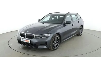 Gebraucht BMW 320 Sport Line 190 PS (139 kW) 2022 Grau Kombi