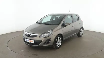 Braun Gebraucht 2014 Opel Corsa Limousine | 7.120 € (Teuer)