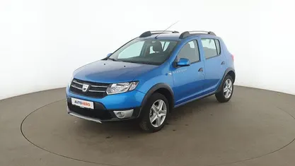 Gebraucht Dacia Sandero Prestige 90 PS (66 kW) 2015 Blau Kleinwagen