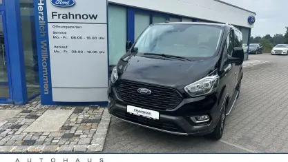 Gebraucht Ford Tourneo Active 170 PS (125 kW) 2023 Schwarz Van / Kleinbus