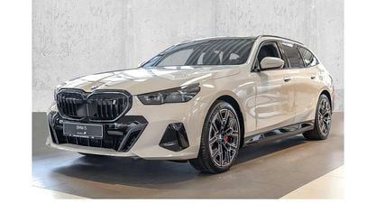Gebraucht BMW i5 M Sport 289 kW (394 PS) 2026 Individual lack (pre Kombi