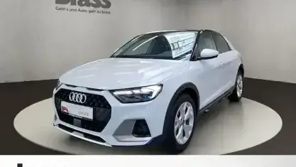 Gebraucht Audi A1 S-Line 150 PS (110 kW) 2025 Gletscherweiß metallic SUV
