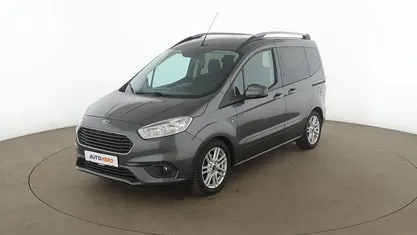 Gebraucht Ford Tourneo Courier Titanium 2019 Van / Kleinbus