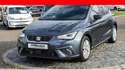 Grau Gebraucht 2025 Seat Ibiza FR Kleinwagen | 22.275 € (Fairer Preis)