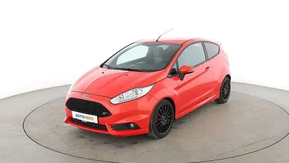 Gebraucht Ford Fiesta ST 182 PS (133 kW) 2016 Orange Limousine