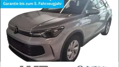 Gebraucht 2024 VW Tiguan Basis SUV | 34.370 € (Fairer Preis)