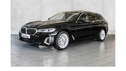 Gebraucht BMW 540 Luxury Line 333 PS (244 kW) 2023 Schwarz Kombi