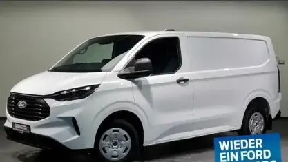Gebraucht Ford Transit Custom Trend 136 PS (100 kW) 2025 Weiß, frozen white Van