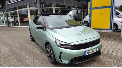 Gebraucht Opel Corsa 101 PS (74 kW) 2026 Limousine