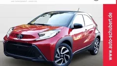Rot Gebraucht 2024 Toyota Aygo Team Kleinwagen | 17.480 € (Fairer Preis)