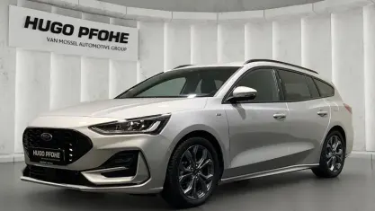 Gebraucht Ford Focus ST-Line X 116 PS (85 kW) 2025 Silber Kombi