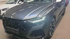Grau Gebraucht 2022 Audi RS Q8 Basis SUV | 98.999 € (Fairer Preis)