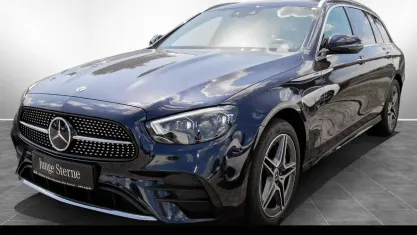 Gebraucht Mercedes E300 AMG 194 PS (142 kW) 2021 Cavansitblau metallic Kombi