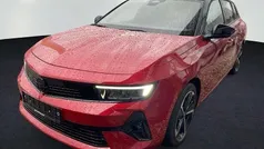 Lackierung peperoncino red/typ Gebraucht 2024 Opel Astra GS Line Kombi | 24.990 € (Superpreis)