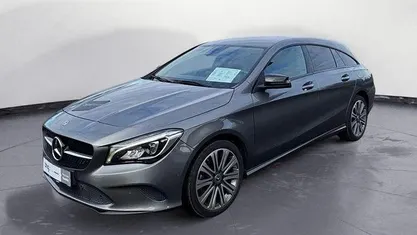Gebraucht Mercedes CLA180 Shooting Brake Urban 122 PS (89 kW) 2017 Grau Kombi