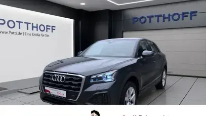 Gebraucht Audi Q2 Comfort 150 PS (110 kW) 2025 Manhattangrau metallic SUV
